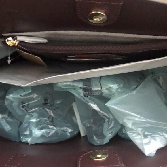 Michael kors red Gemma tote NWT - Picture 8 of 11